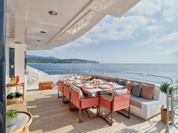 Image of MAKANI II yacht #2
