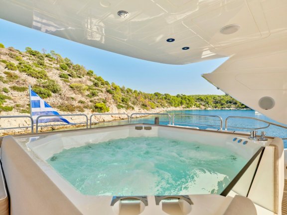Image of MAKANI II yacht #3