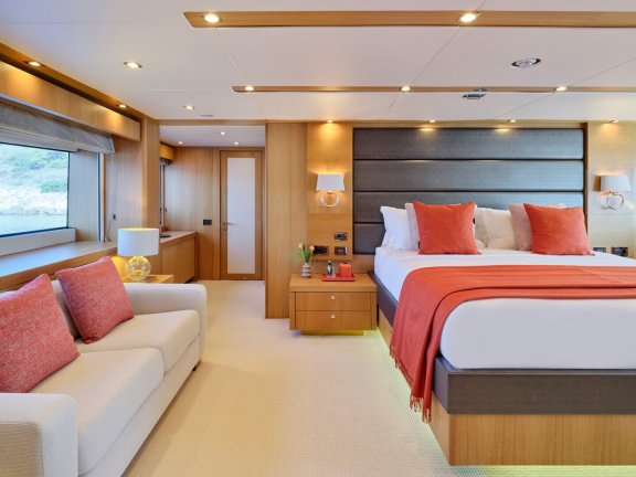 Image of MAKANI II yacht #29