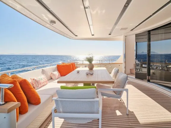 Image of FLOR yacht #5