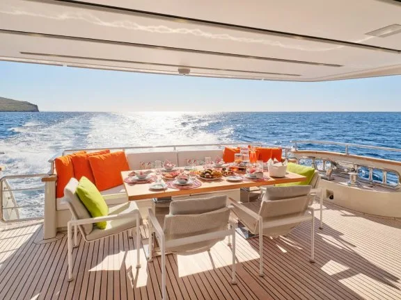Image of FLOR yacht #7
