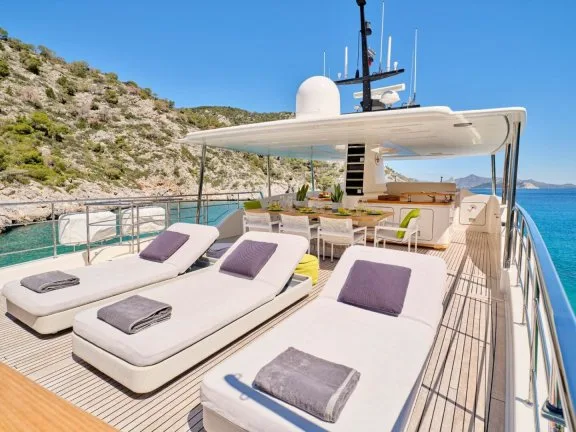 Image of FLOR yacht #8