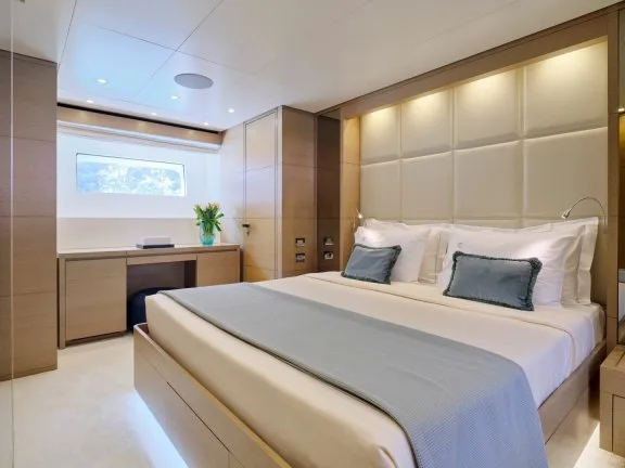 Image of FLOR yacht #14