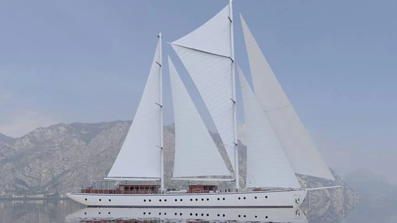 RHEA charter yacht