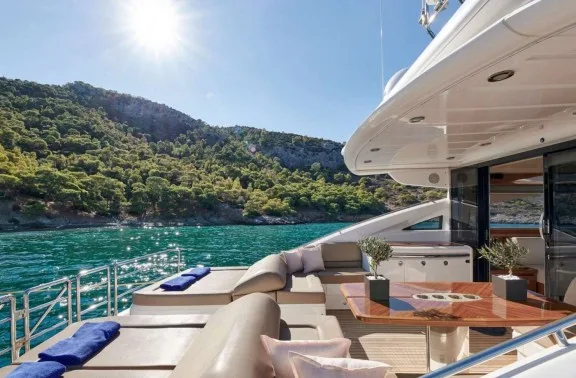 Exterior Relaxation Area