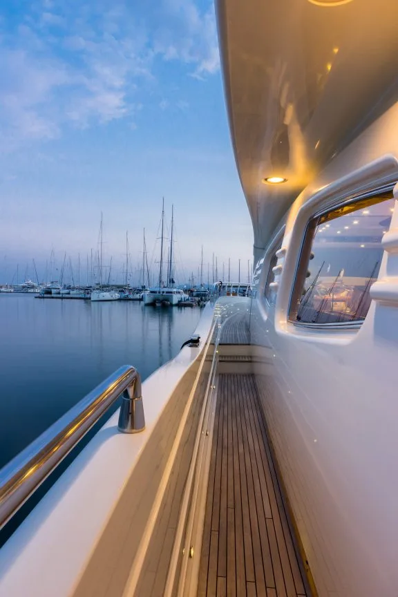 Side Deck