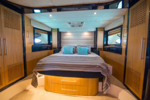 Master suite