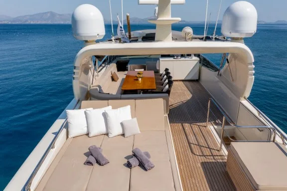 Sun deck