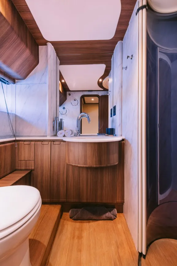 Twin Suite Bathroom