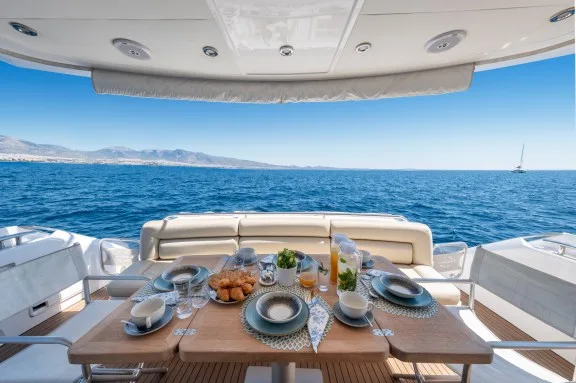 Aft Deck Seating
