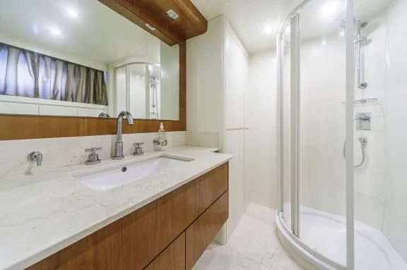 Master Ensuite