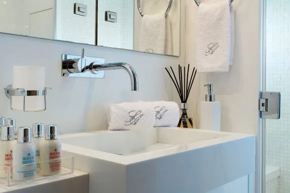Ensuite Detail