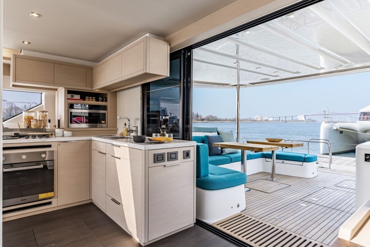 Main Deck Aft (sistership)