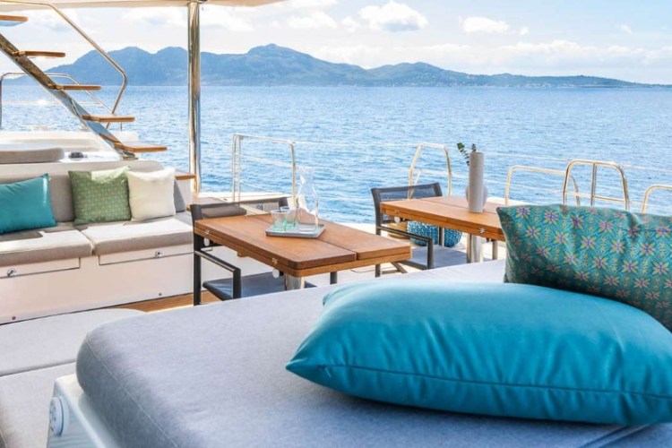 Exterior Relaxation Area