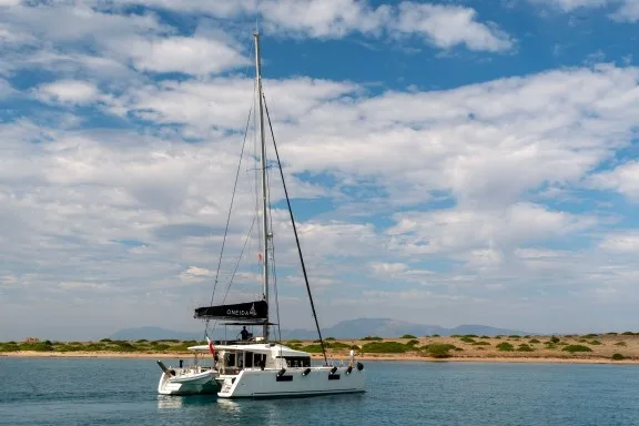 Luxury Yacht ONEIDA