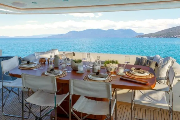 Super Yacht VA BENE