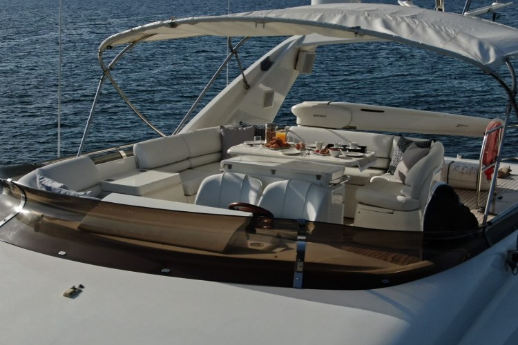 Flybridge