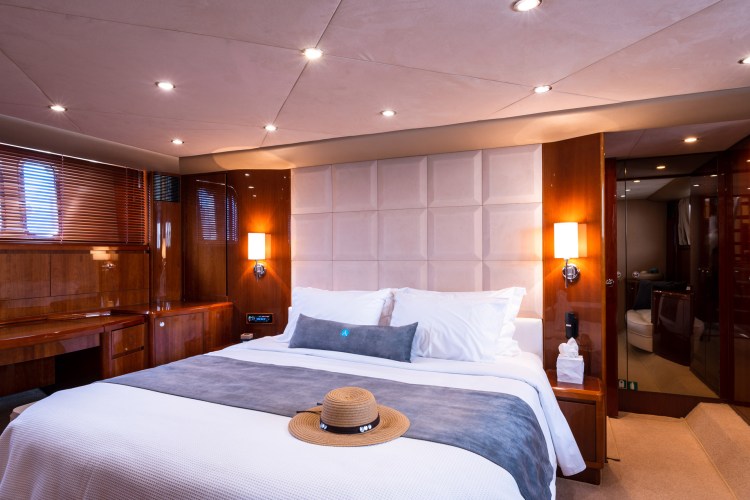 Master suite