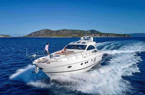 Motor Yacht ALLY