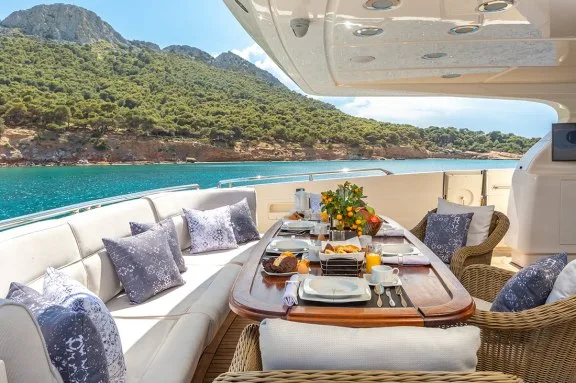 Aft Deck Breakfast