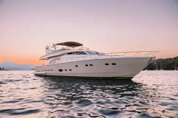 Motor Yacht OXYGEN 8