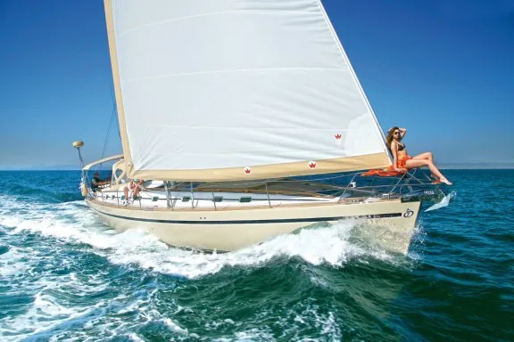 Sailing Yacht MYTHOS Bow
