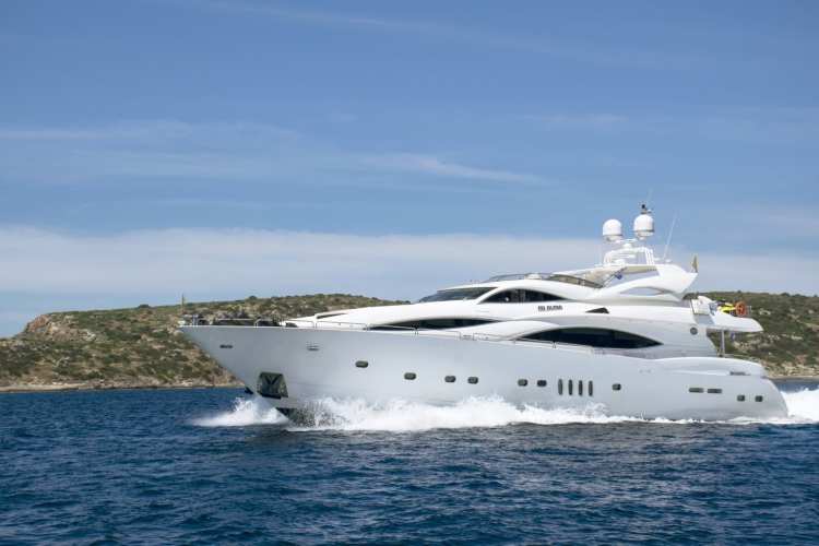 Motor Yacht MI ALMA13