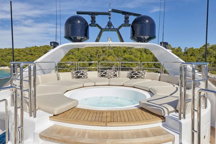 Sun Deck Jacuzzi