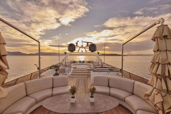 Sun Deck