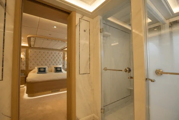 Cabin With Bathroom