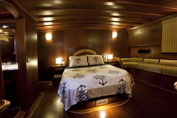 Yacht S DOGU Master Cabin