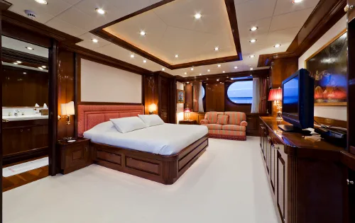 Yacht SOPHIE BLUE - Master Cabin