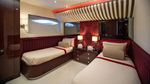 Image of MY TOY yacht #8