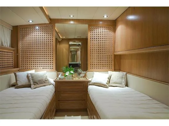 Image of ALTHEA yacht #15
