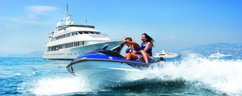 Rent a Yacht with Jet Ski: License Rules by Destination
