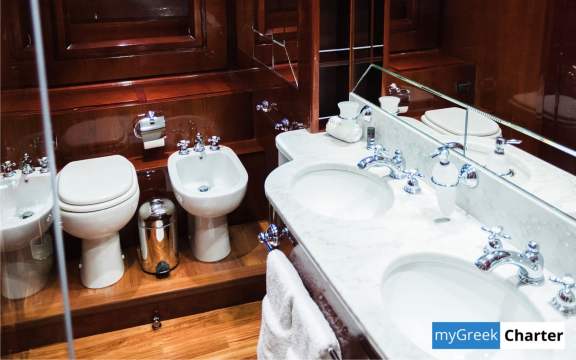 albator2_greece_luxury_motor_yacht0023