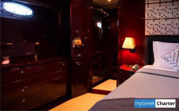 albator_greece_luxury_motor_yacht0021