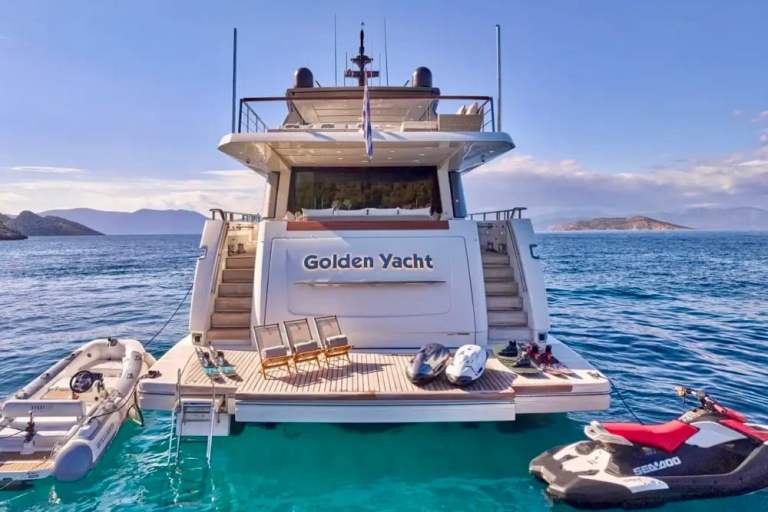 10 Greek Charter Yachts Worth More Than You Pay  – Best Value