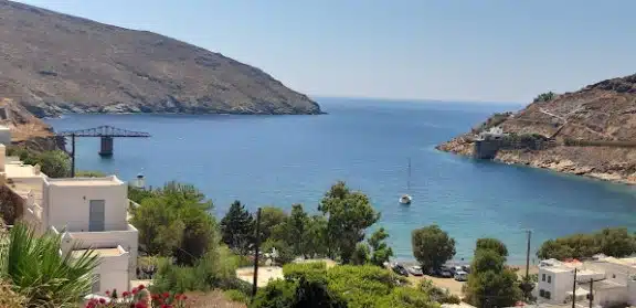MEGA LIVADHI.