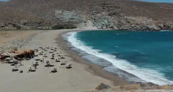 Tinos-kolimbithres.