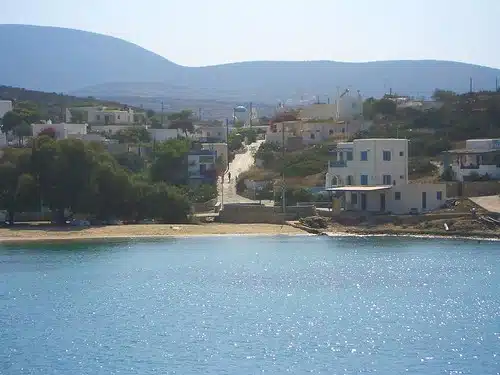 View of Iralkia from the sea - ARKNTINA via Flickr.