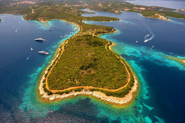 Ideal Ionian One-Way Yacht Charter: Corfu to Zakynthos in 8 Days