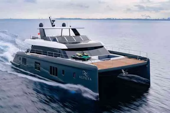 Greek Power Catamaran, Alteya - an increasingly popular option in the Greek Islands