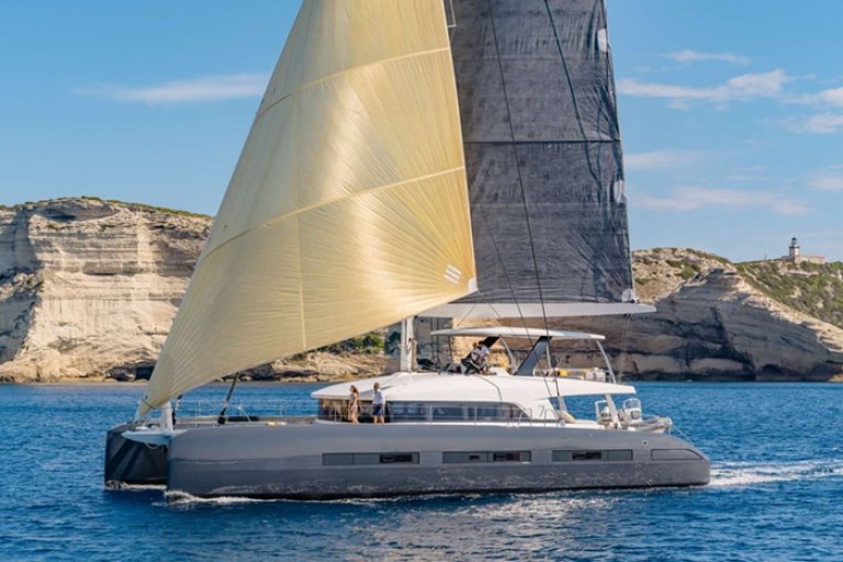 Top 10 Verified & Recommended Catamaran Charter Greece!