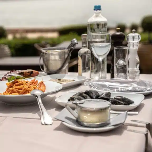 Labros Restaurant food an water.