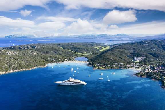 Where to Charter in 2023 – Yacht Charter Destinations by Month!