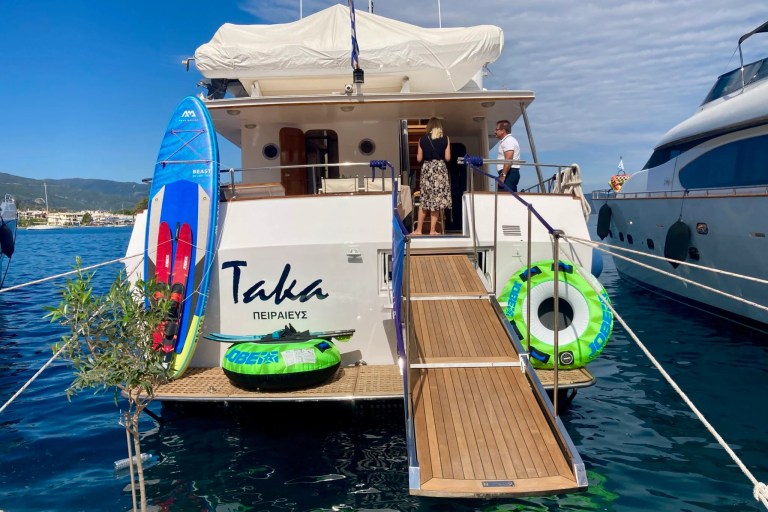 Top 5 Greek Motor Yacht Charters Under €55,000