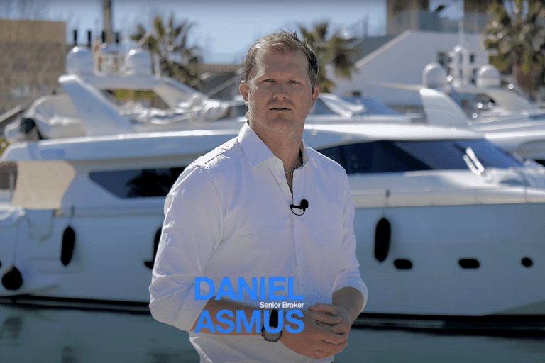 8 Motor Yachts in Greece that Will be Fully Booked by the End of the Month