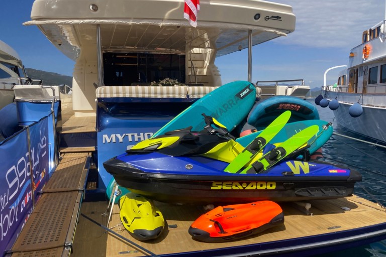 Charter Yachts with a Jetski