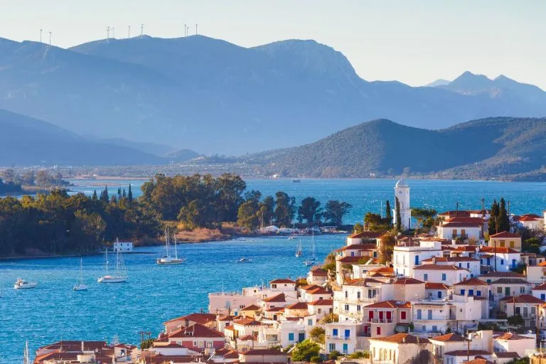 Poros